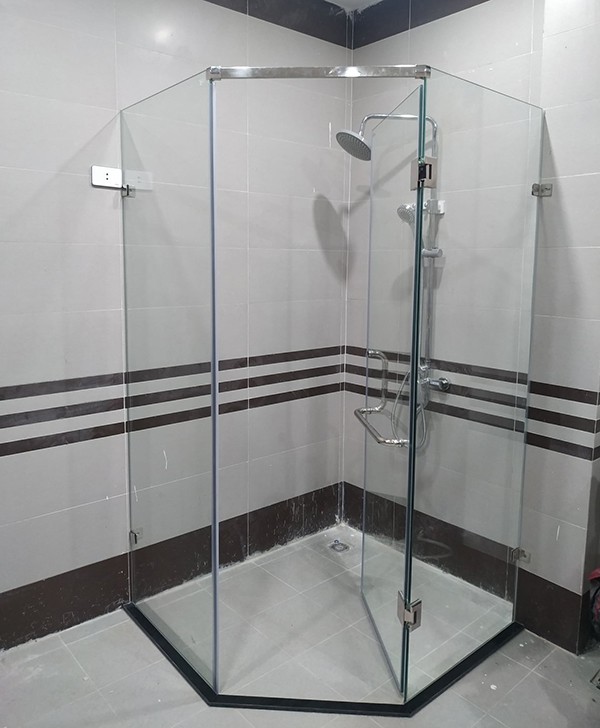 Phòng tắm kính mẫu 1
